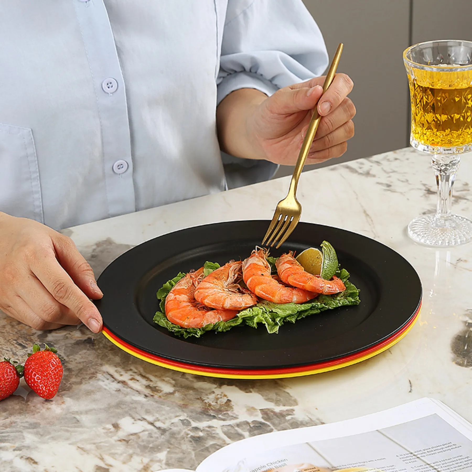 Plastic Plate 9.8 Inch 5