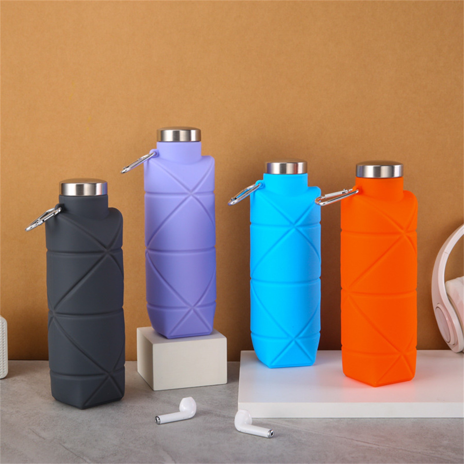 Collapsible Silicone Water Bottle 24Oz 4