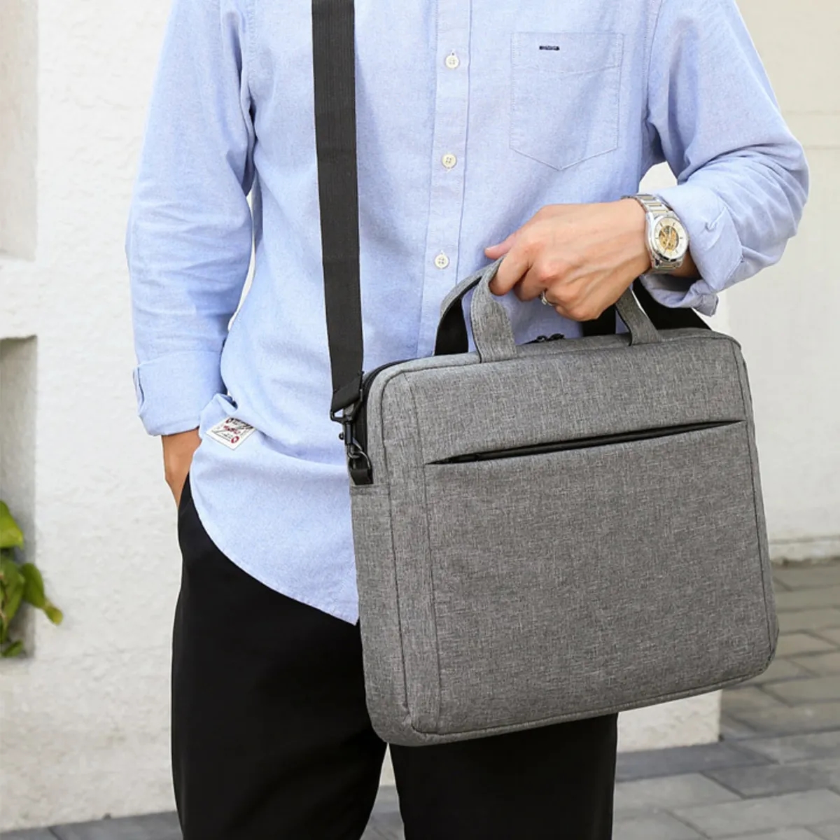 15-Inch Custom Laptop Shoulder Bag with Adjustable Strap 7