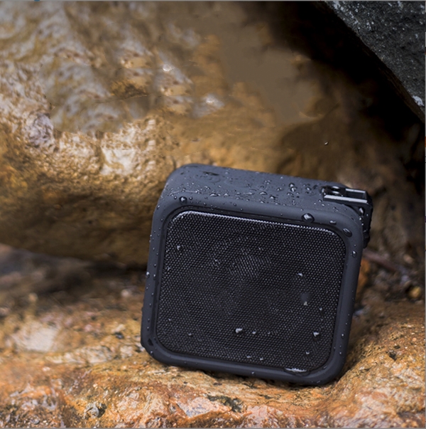 Portable bluetooth speaker 1