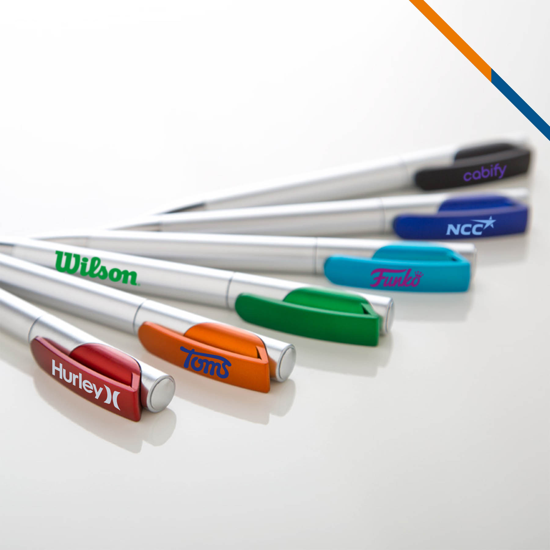 Nucias Plastic Pen 4