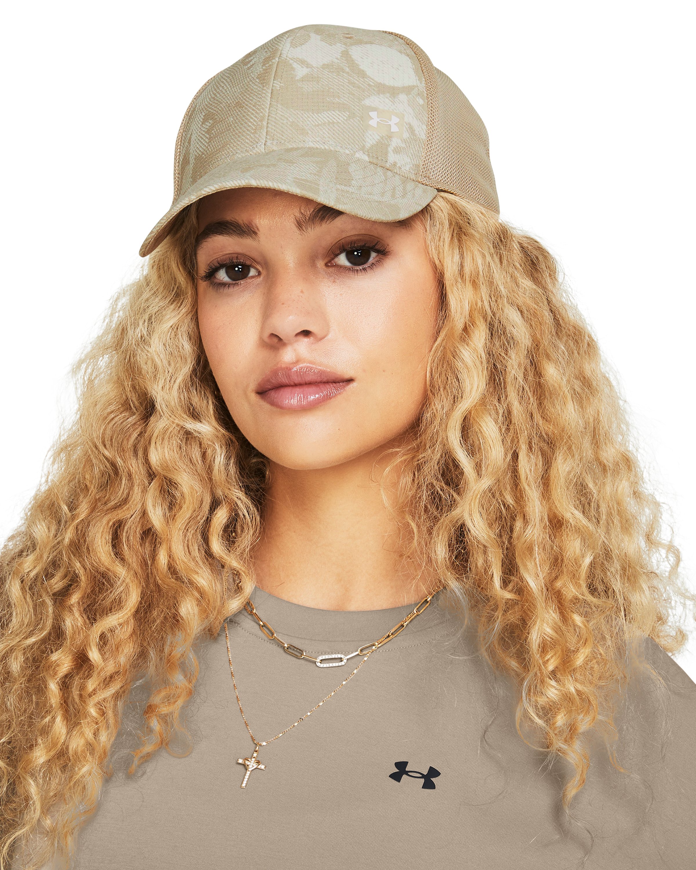 UA ArmourVent Women's Trucker Hat 6