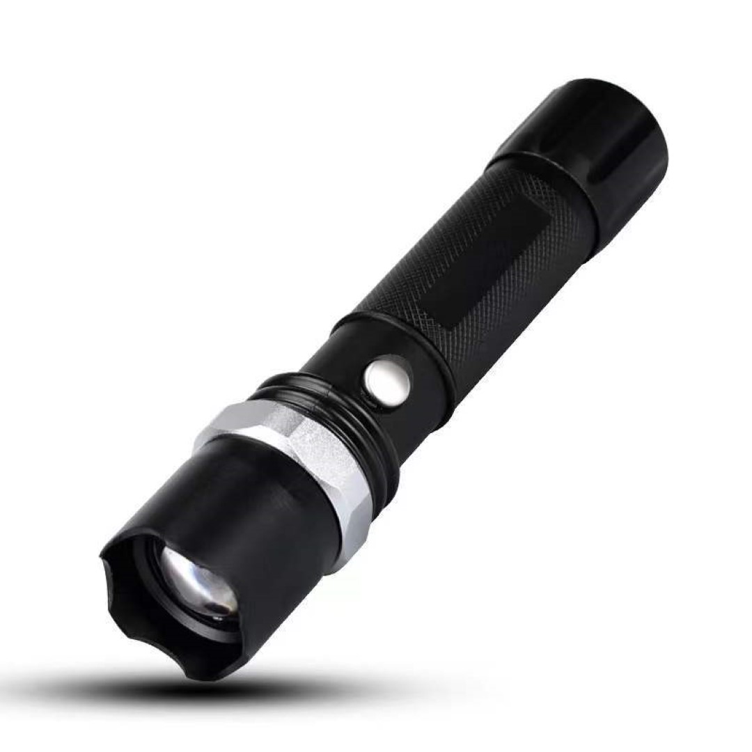 Aluminum Alloy Outdoor Flashlight 4