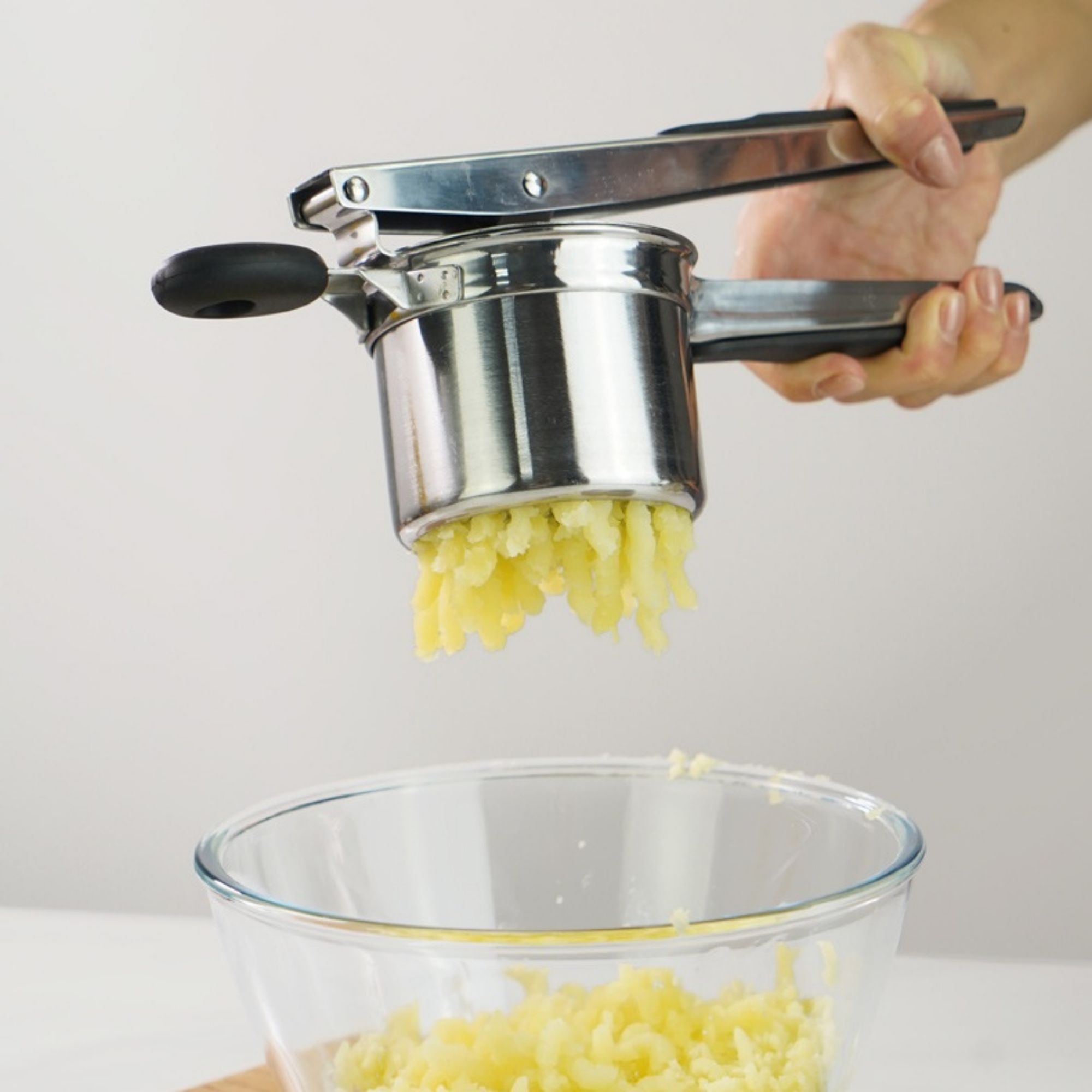 11.8" Heavy Duty Stainless Steel Masher 4