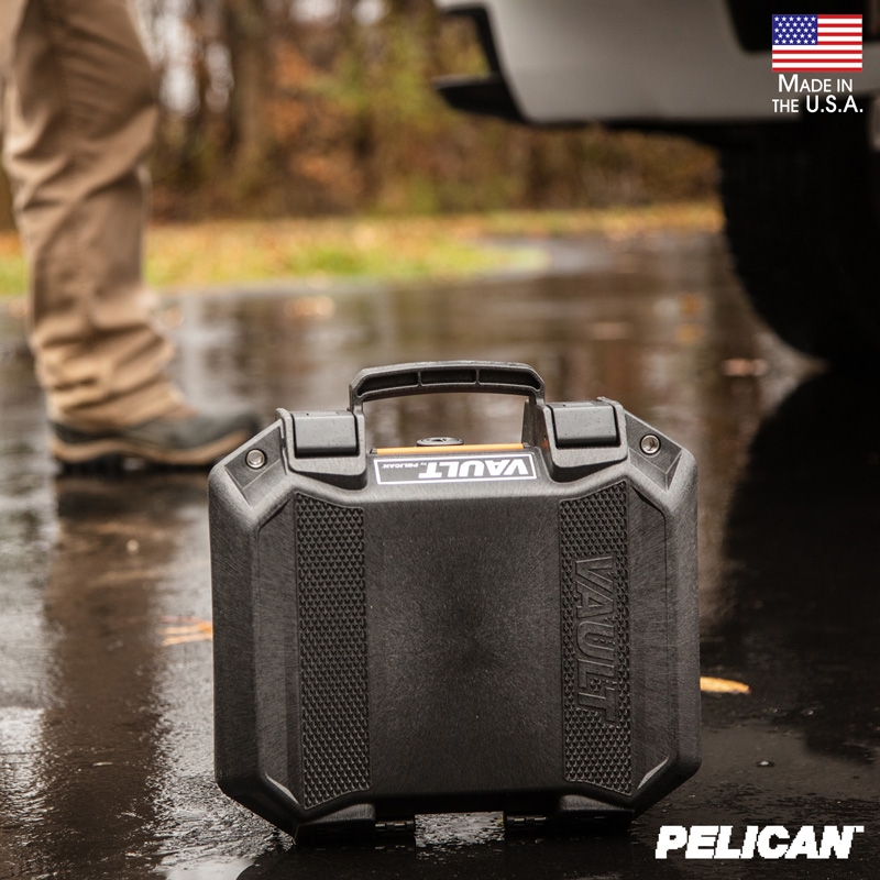 Pelican™ V100C Vault Case 1