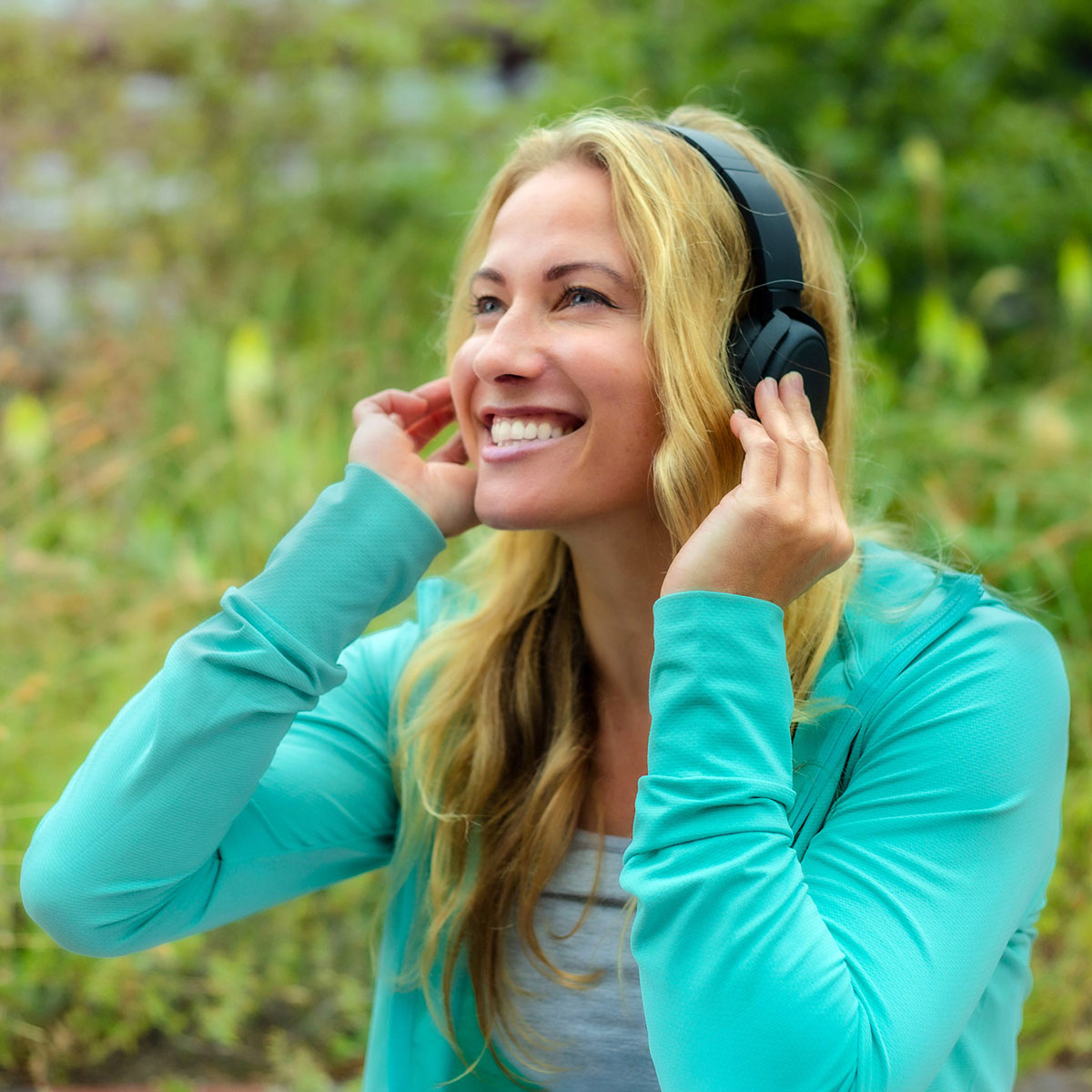 Boompods™ Bluetooth® Noise Canceling Headpods Pro 18