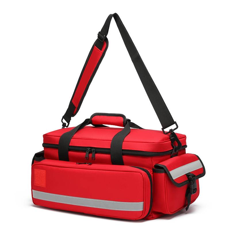 Waterproof Medical Emergency Crossbody Bag 18