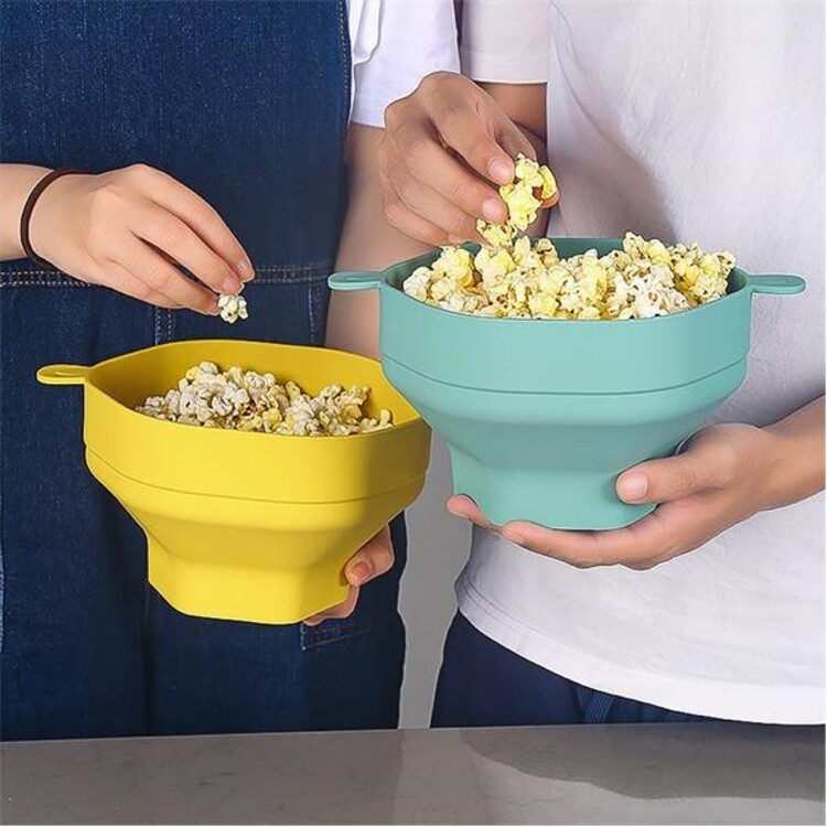 Silicone Popcorn Bowl 3