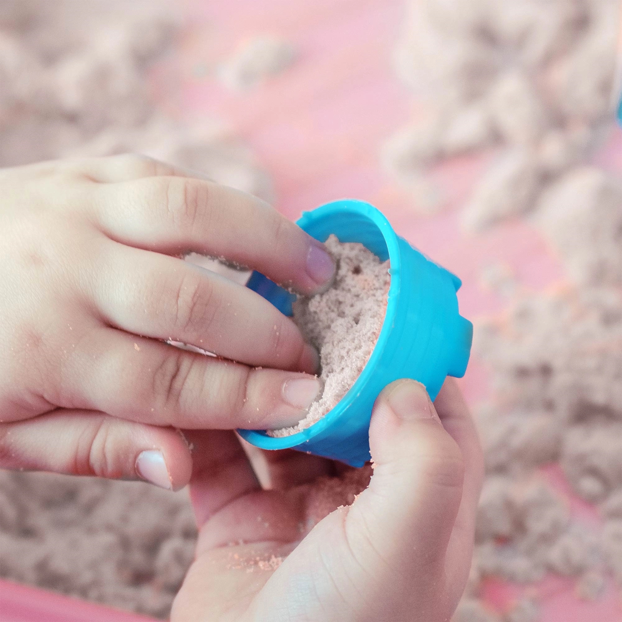 21 oz. Magic Sand Set with 6pcs Mold - Medium 2