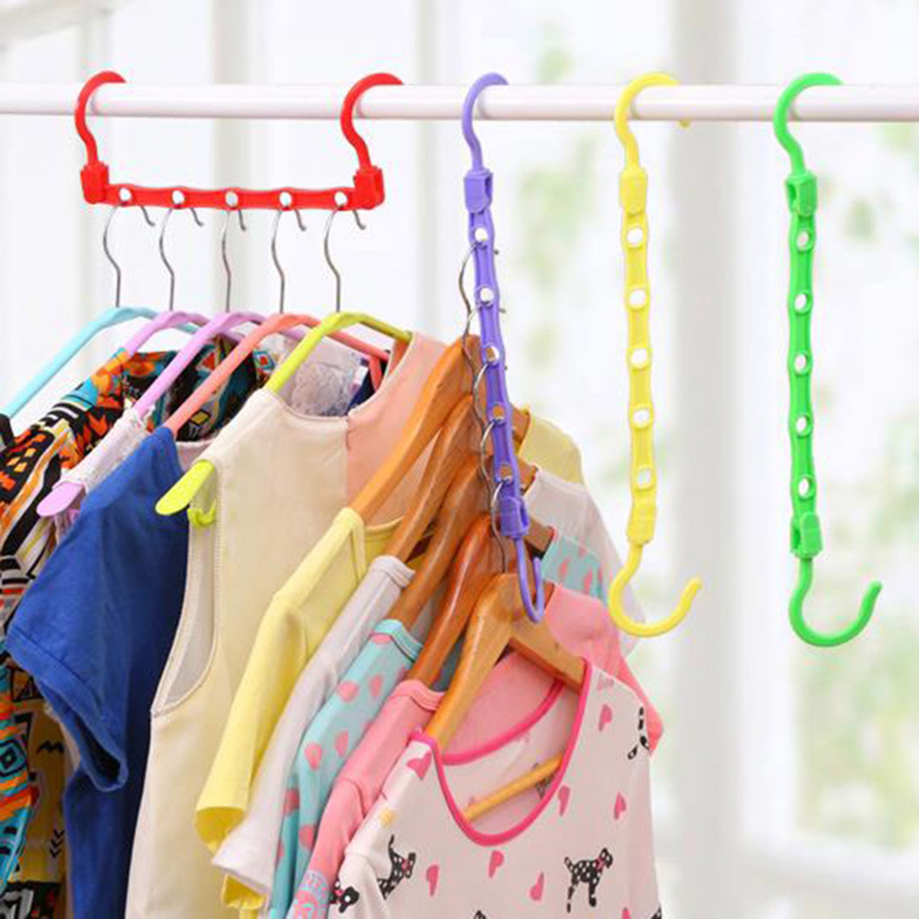 5 Holes Wardrobe Hanger 3