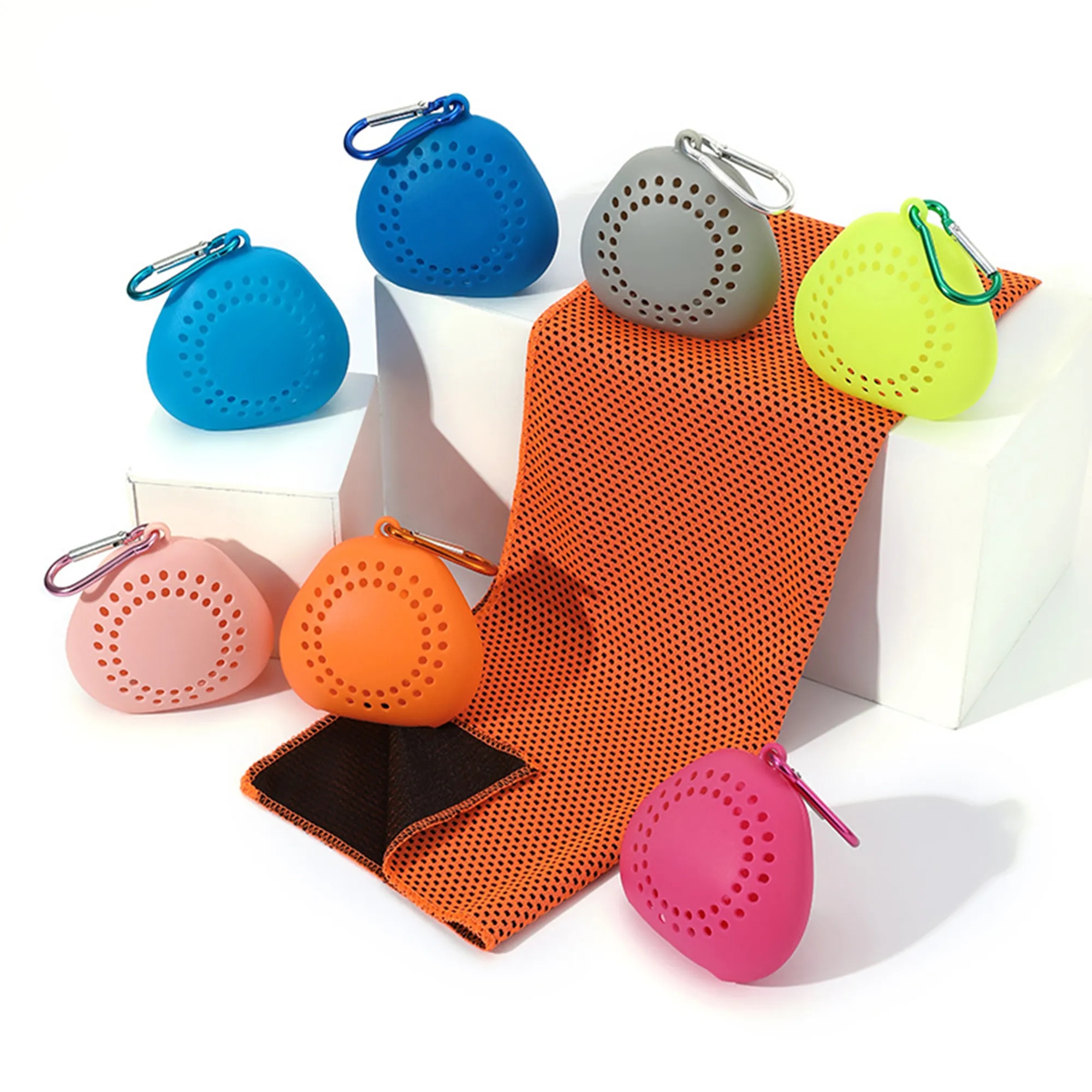 Cool Cooling Towel with Silicone Case 2