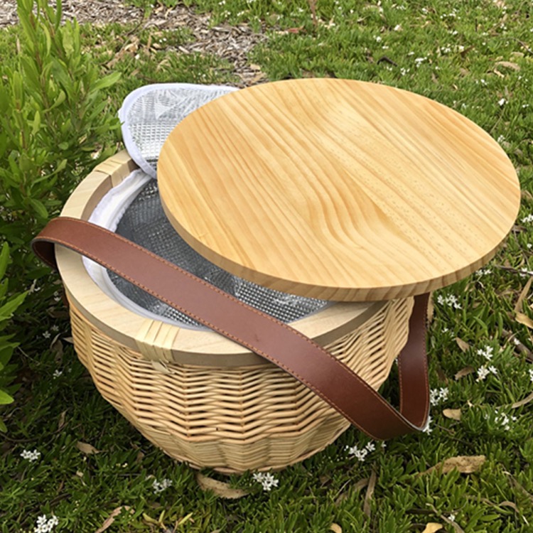 Scotch Wicker Picnic Cooler Basketround) 5