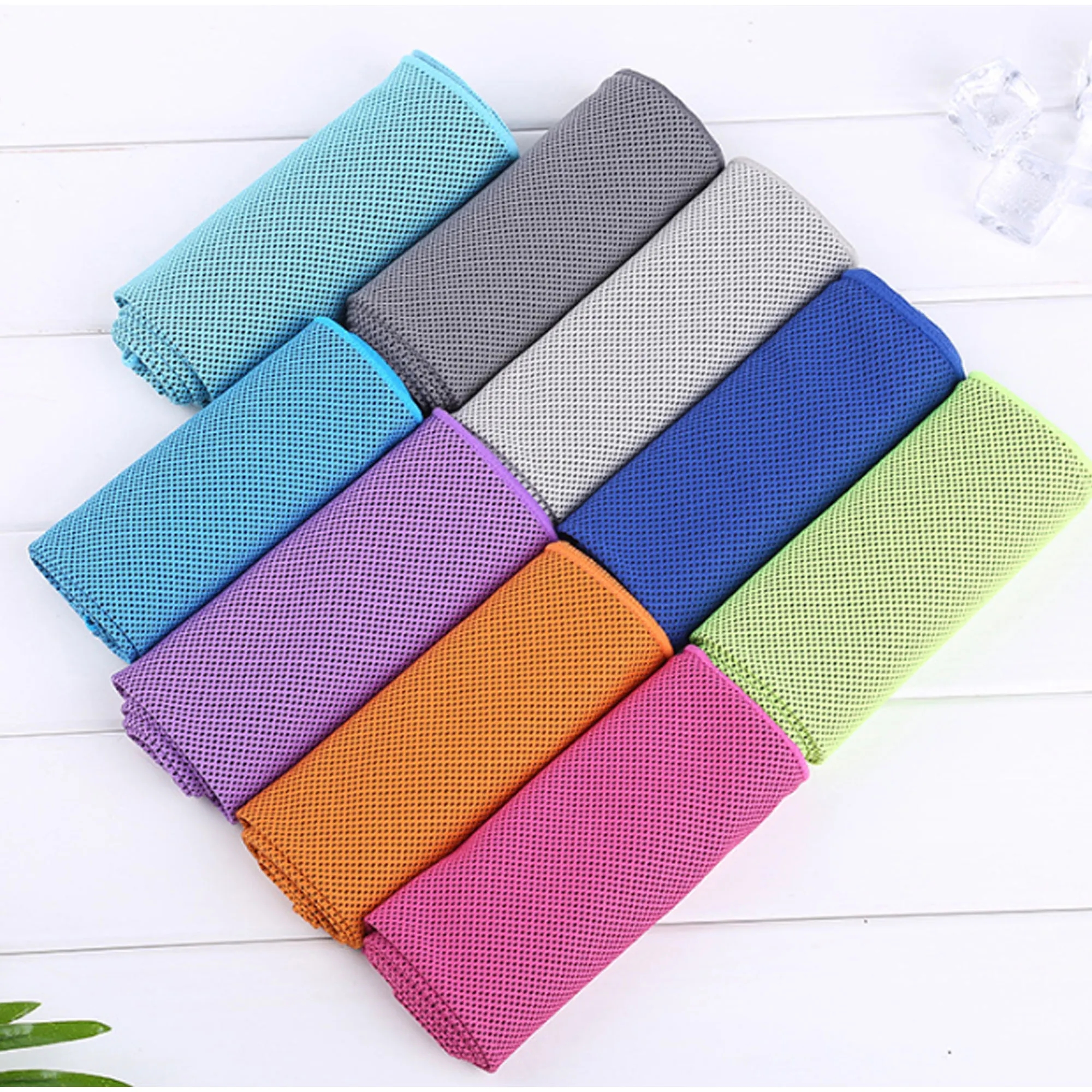 Cooling Sports Towel with Portable Case 6
