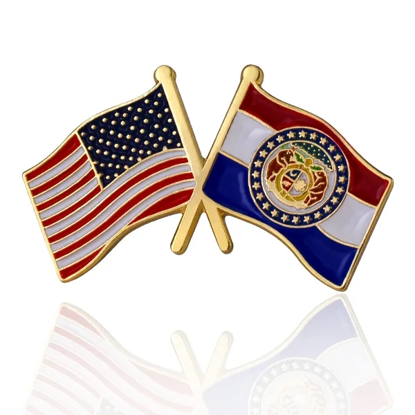 Stock Crossed Flag Pin (USA & USA) 36