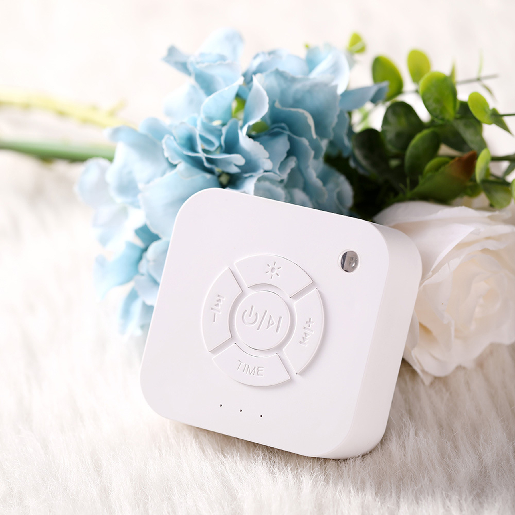 White Sleeping Noise Machine 3