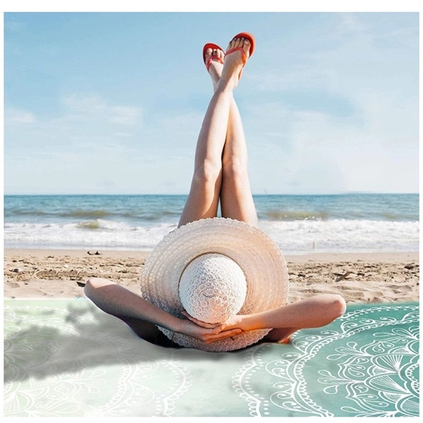 Ultra-thin Folding Pocket Beach Blanket 5