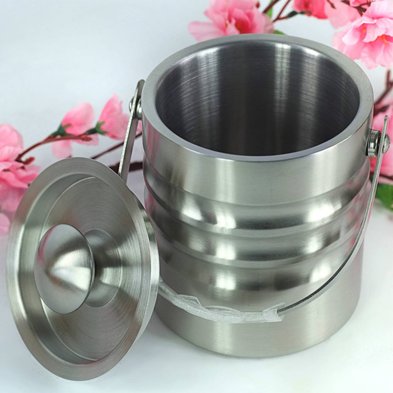 Stainless Steel Ice Bucket with Lid 8