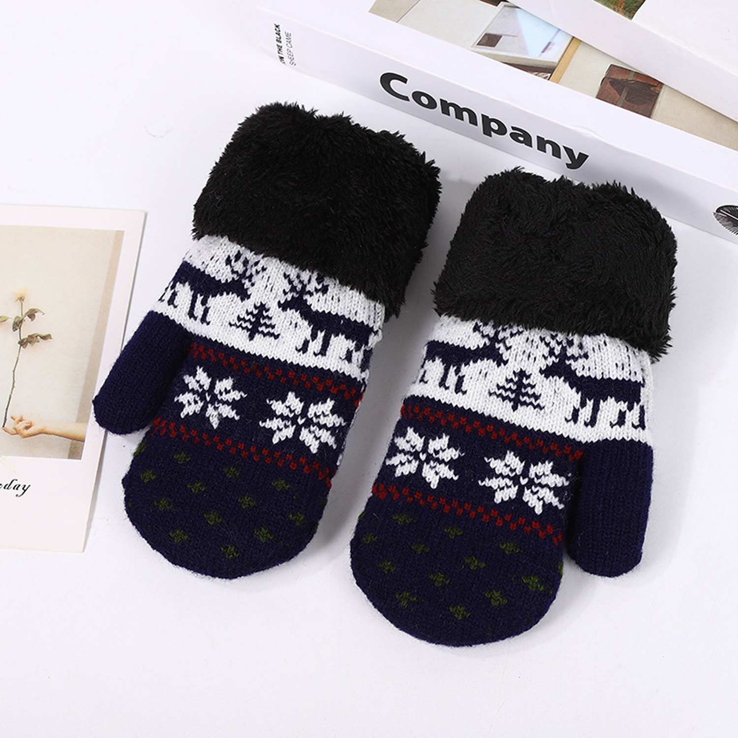 Christmas Knitted Gloves 2