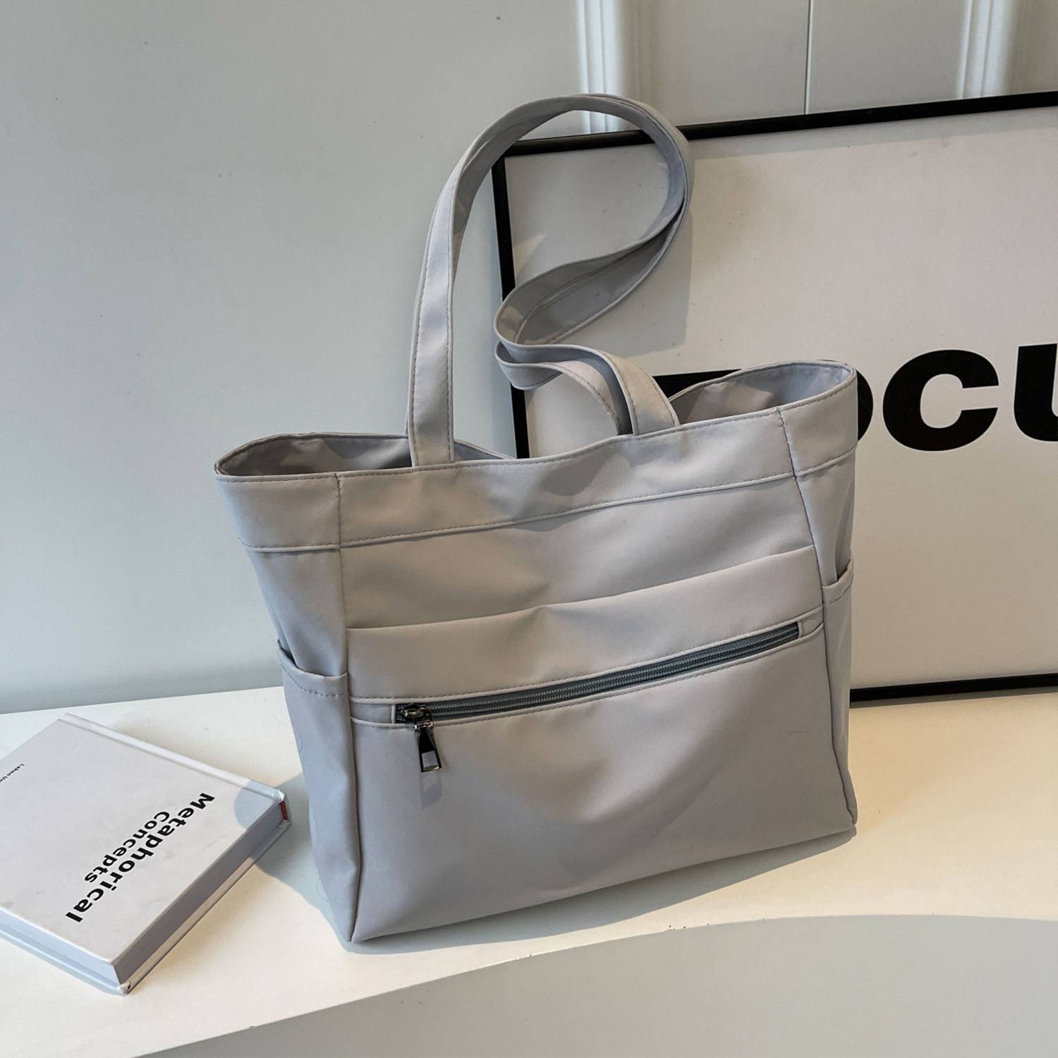 Tote bag 3