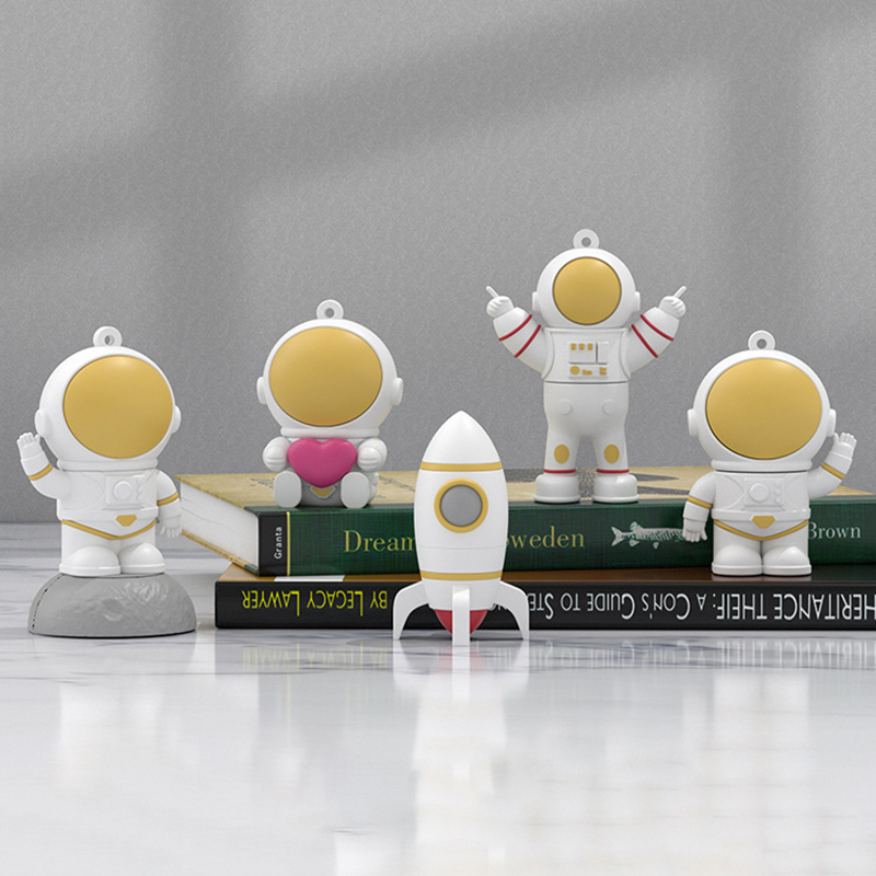 Astronaut USB Flash Drive 9