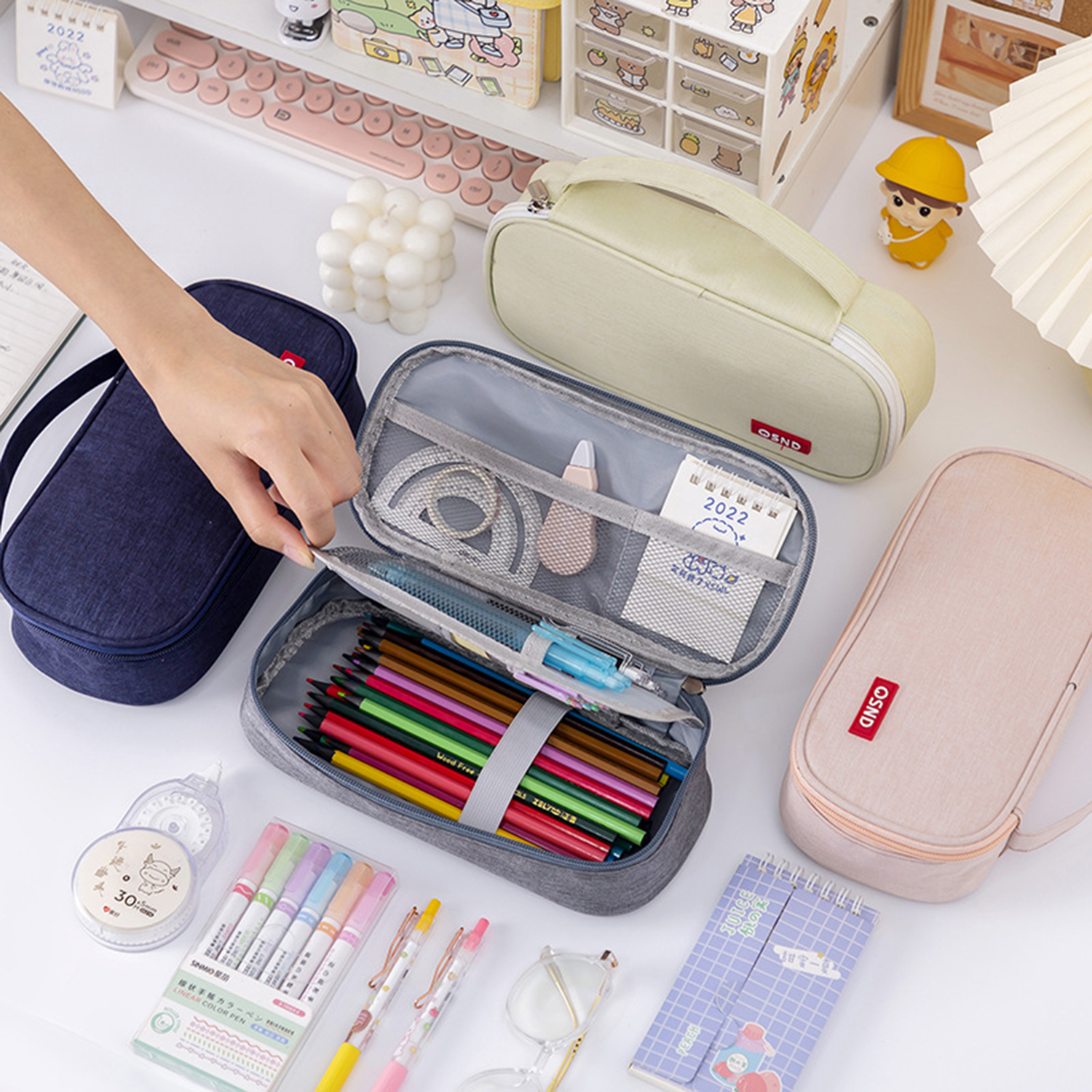 Large Capacity Pen Case 4