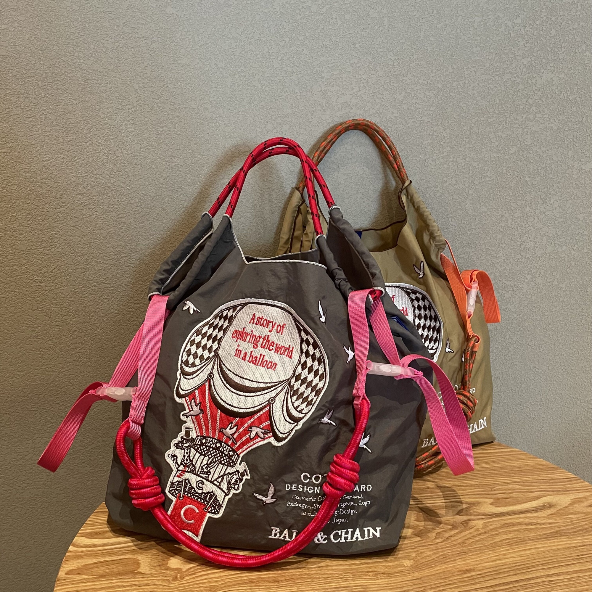 Embroidered Balloon Tote Bag 5