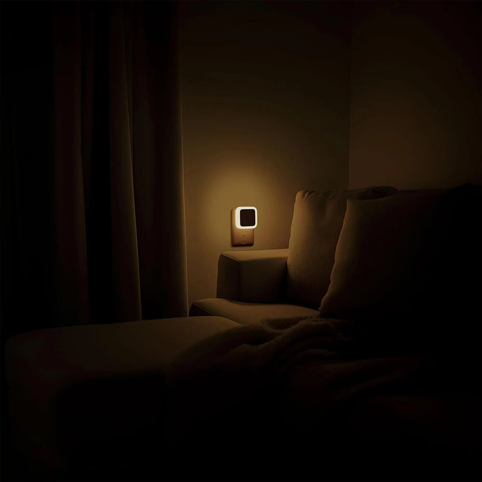 Auto Dimmable Plug In Night Light 9