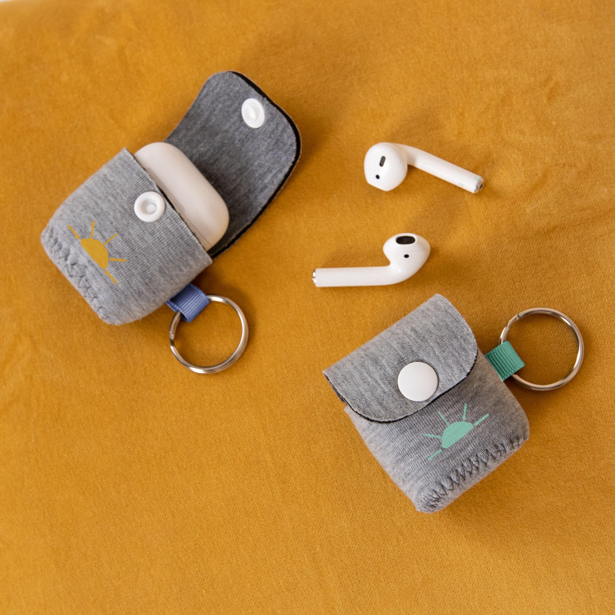 AIRPODS 2ND GEN COVER - HEATHERED NEOPRENE