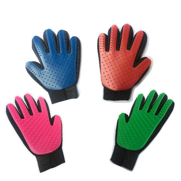 Rubber Pet Grooming Gloves 3