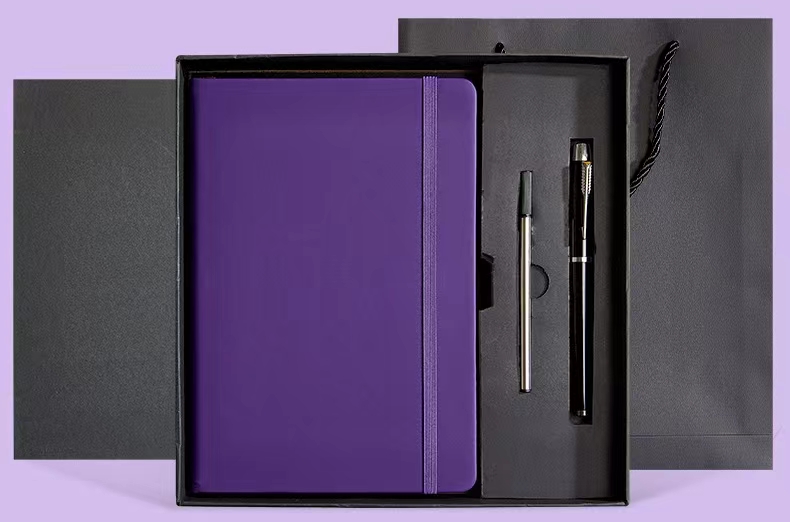 200 Pages PU Leather Personalized A5 Journal Notebook Set with Pen & Gift Box 3
