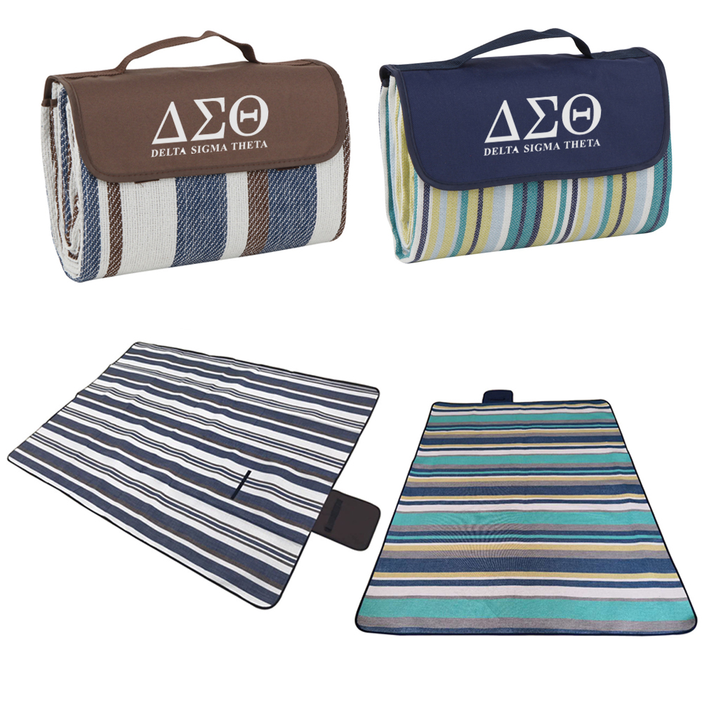 59" x 79" Lightweight Waterproof Portable Beach Mat Blanket 5