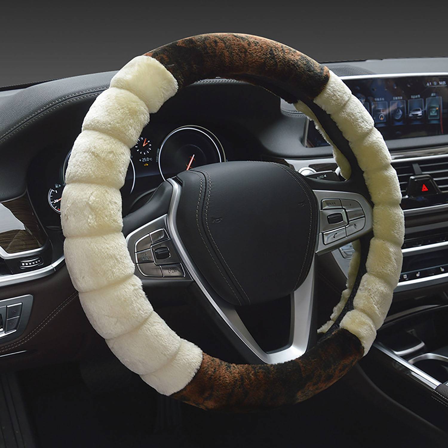 Warm Fluffy Steering Wheel Cover 3