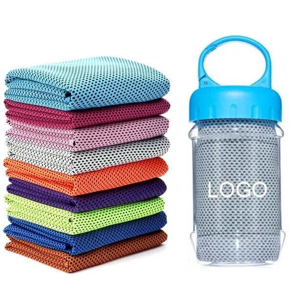 Cooling Towel in Carabiner Case 3