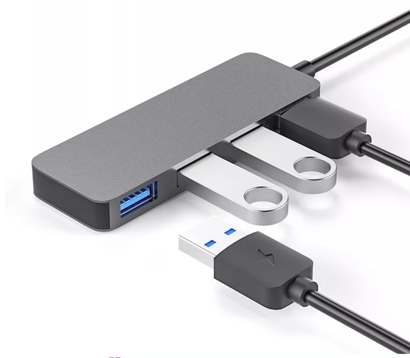 4-Port Type-C USB Hub 1