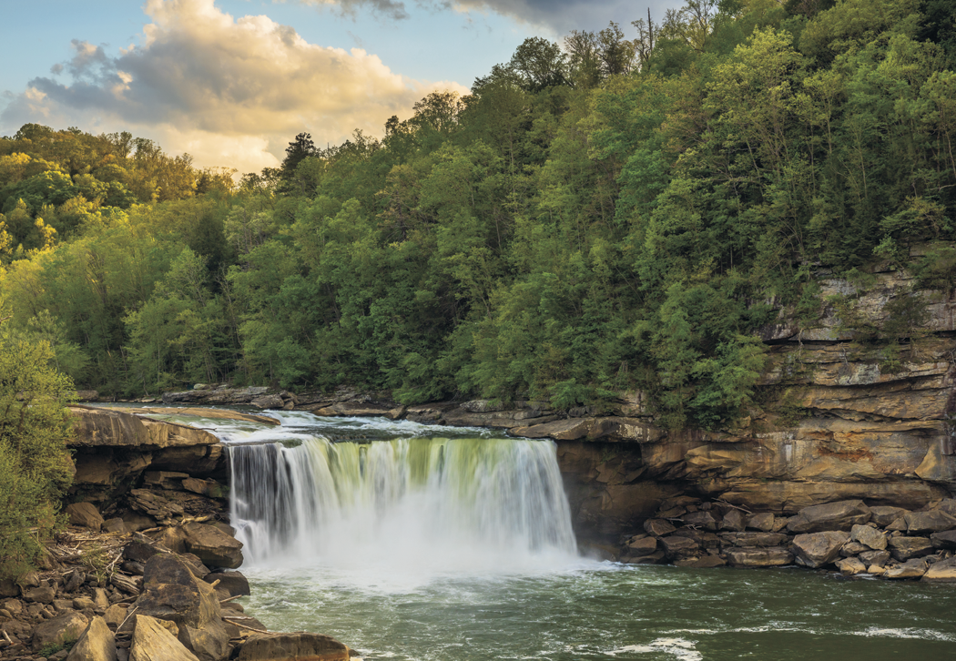 HotLine® Products Scenic America® Executive Calendar 22