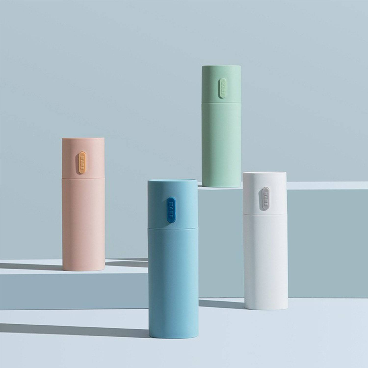 Simple travel toothbrush and toothpaste storage box 3
