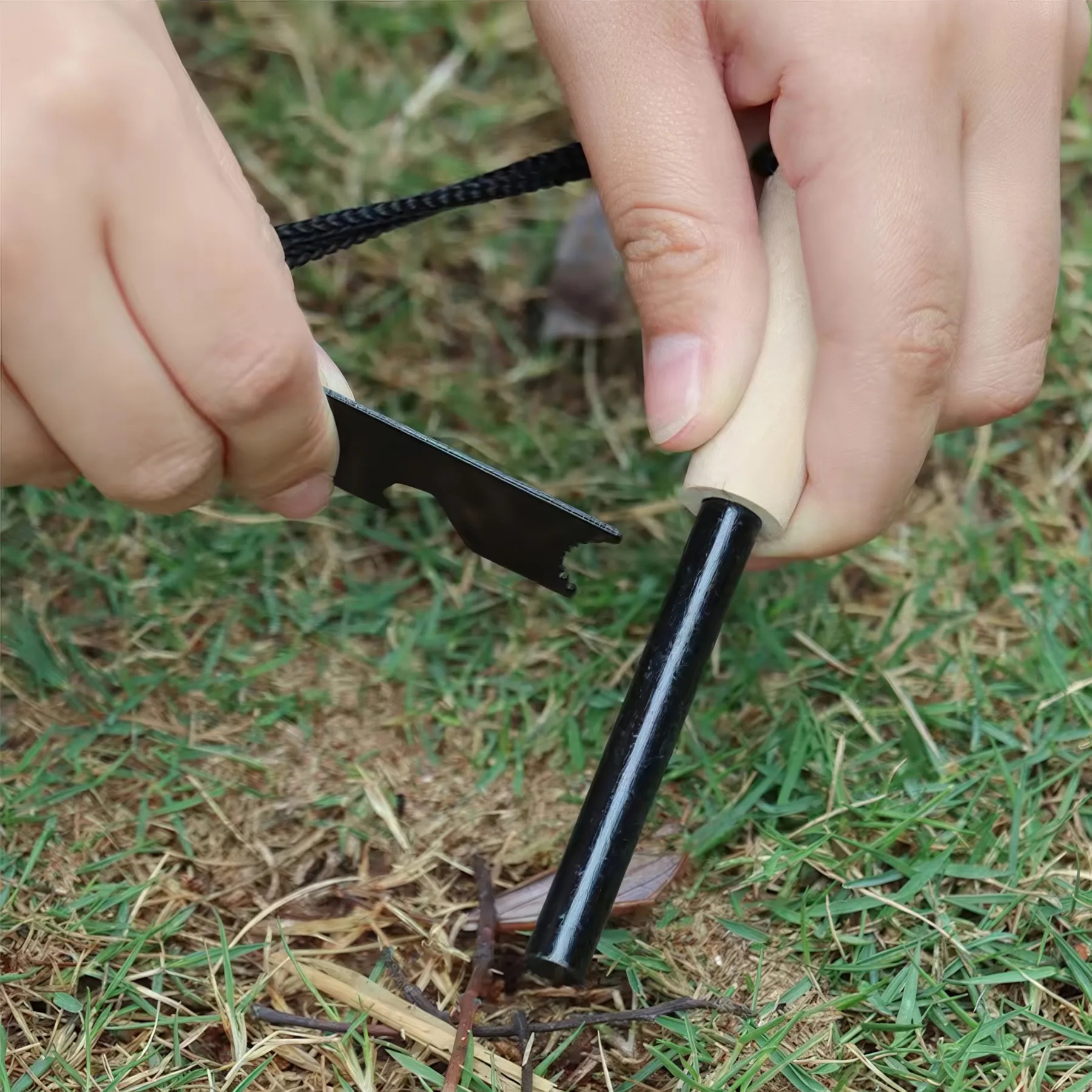 Fire Starter Survival Tool 4