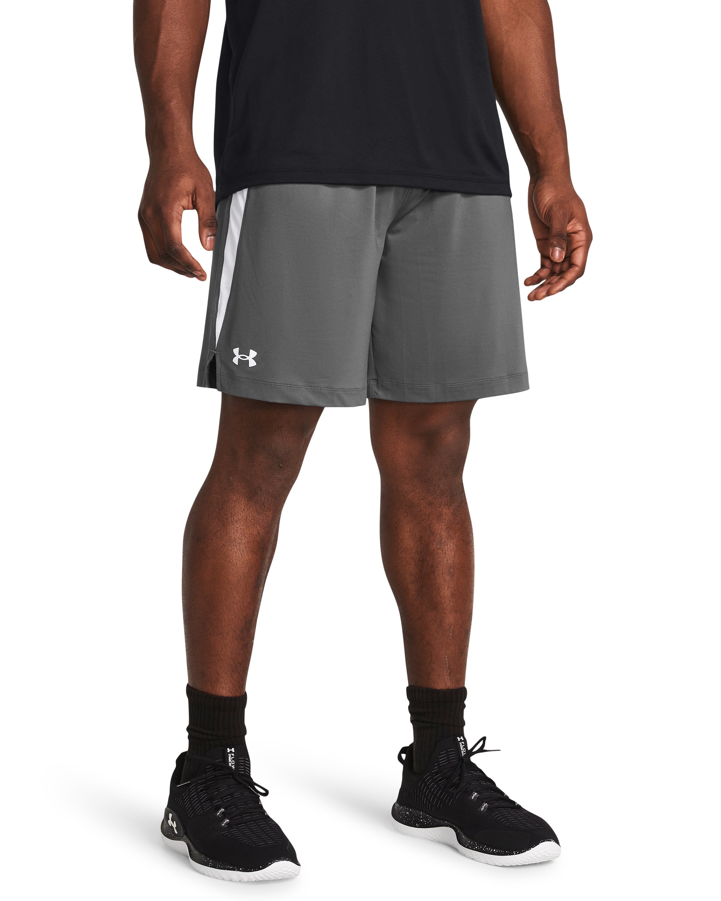 UA Tech Vent Men's 8 Pocket Shorts 13