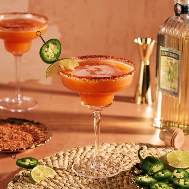 Viski® Angled Crystal Margarita Glass, set of 2 3
