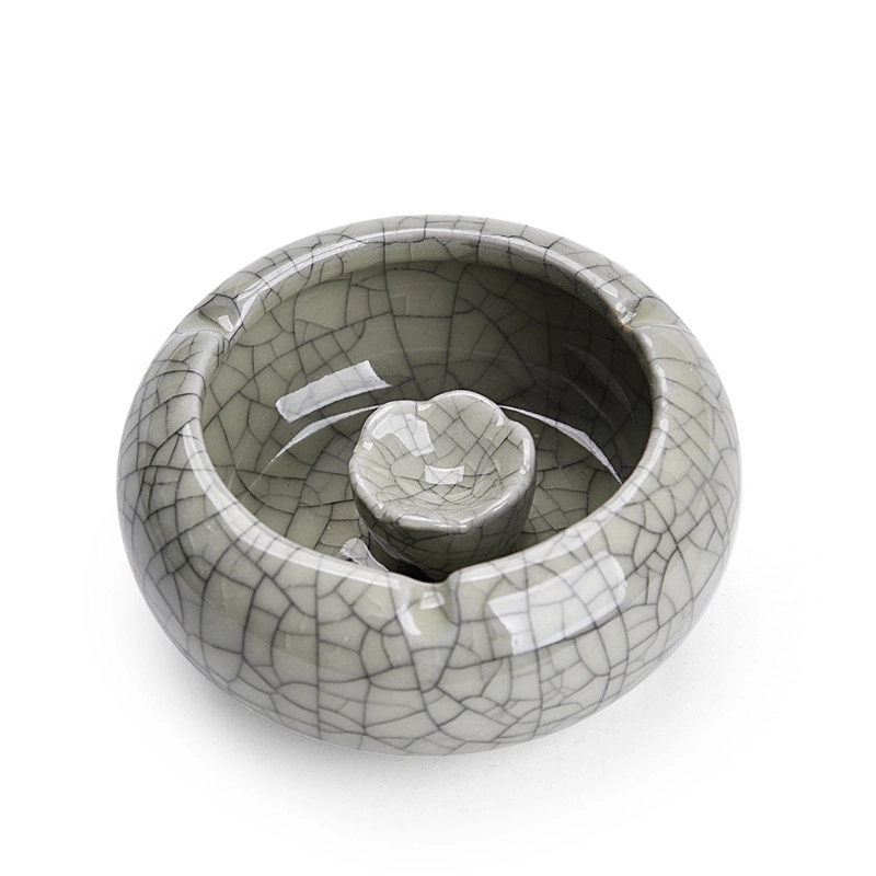 Custom Handmade Ceramic Ashtray With Lid 2