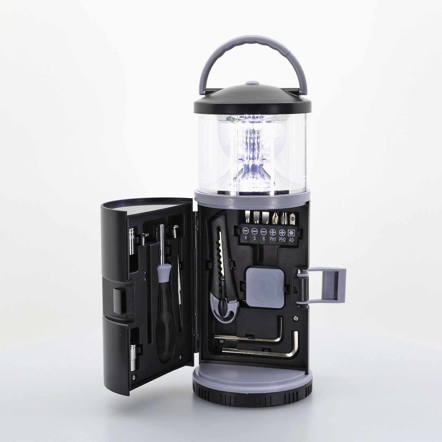 Lantern with Tool Set 45
