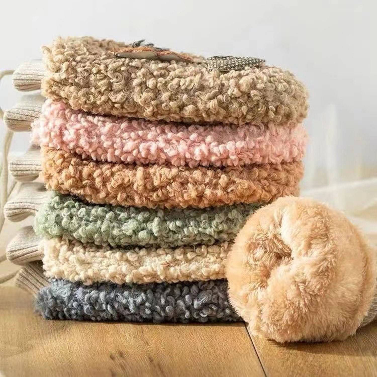 Autumn and Winter Teddy Circle Knitted Gloves 7