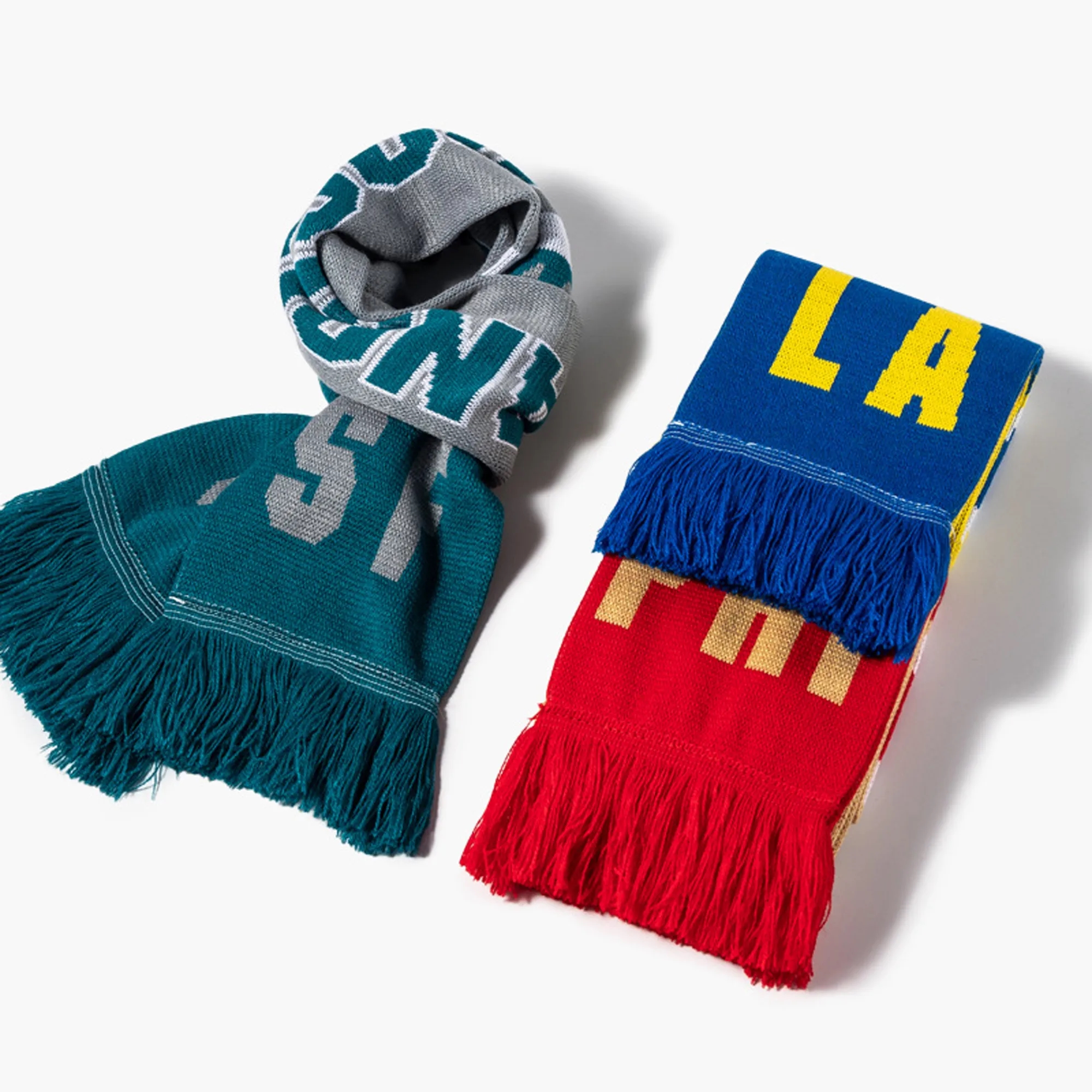 Customizable Knitted World Cup Scarf 4