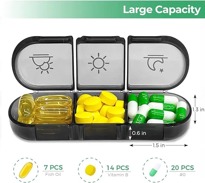 Mini portable light-proof plastic pill weekly storage box 3
