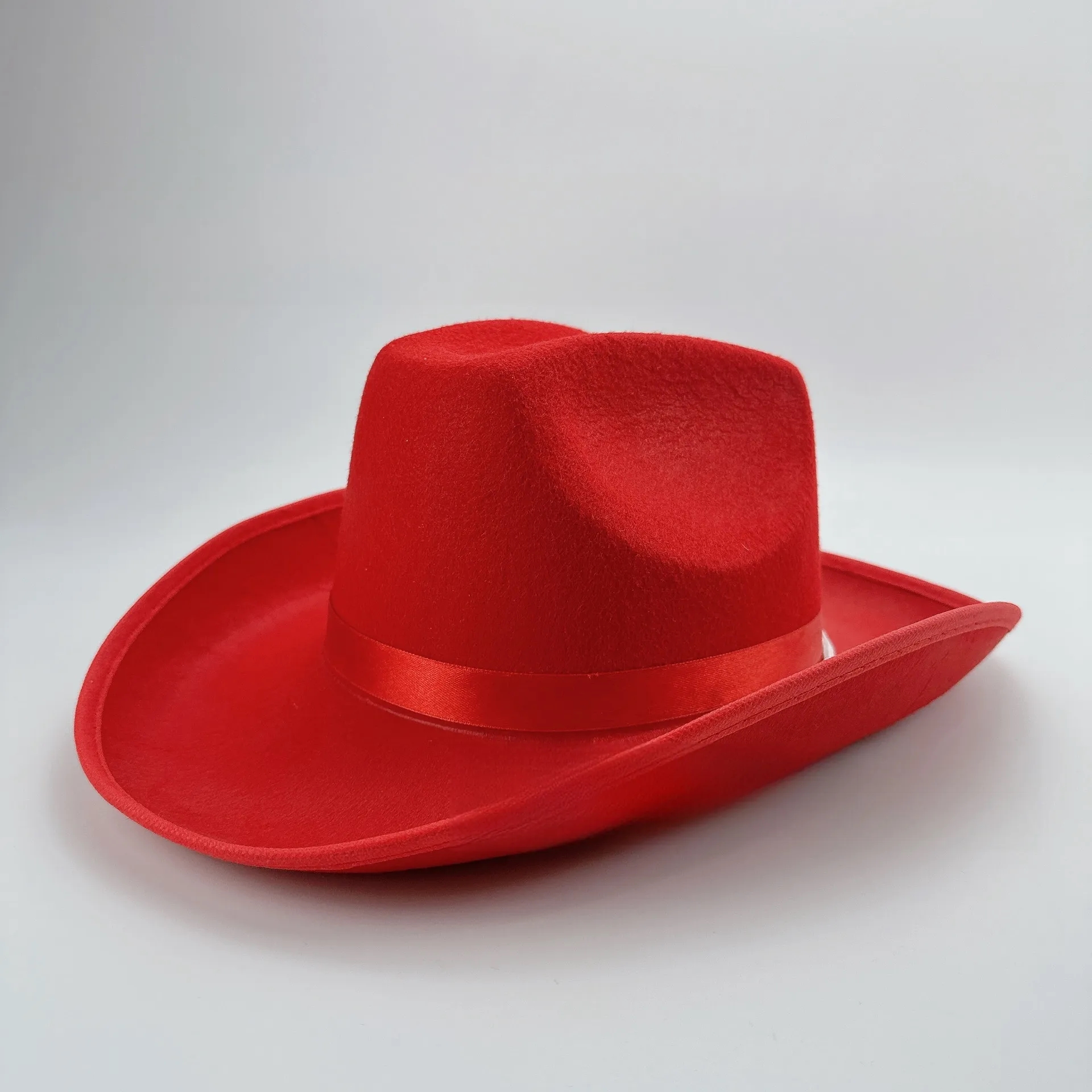 Light weight felt hat 2