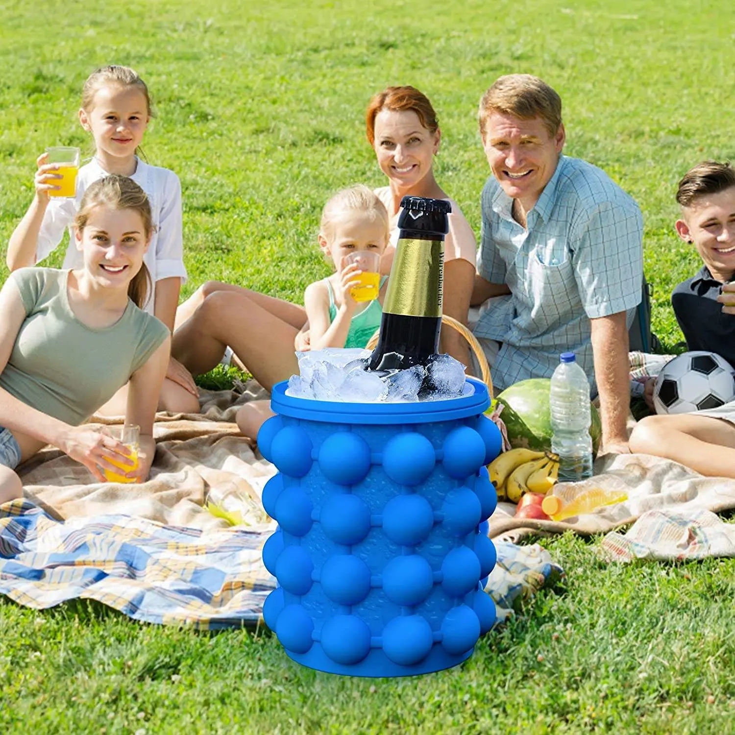 Silicone Ice Bucket - Flexible Freezer Container 7