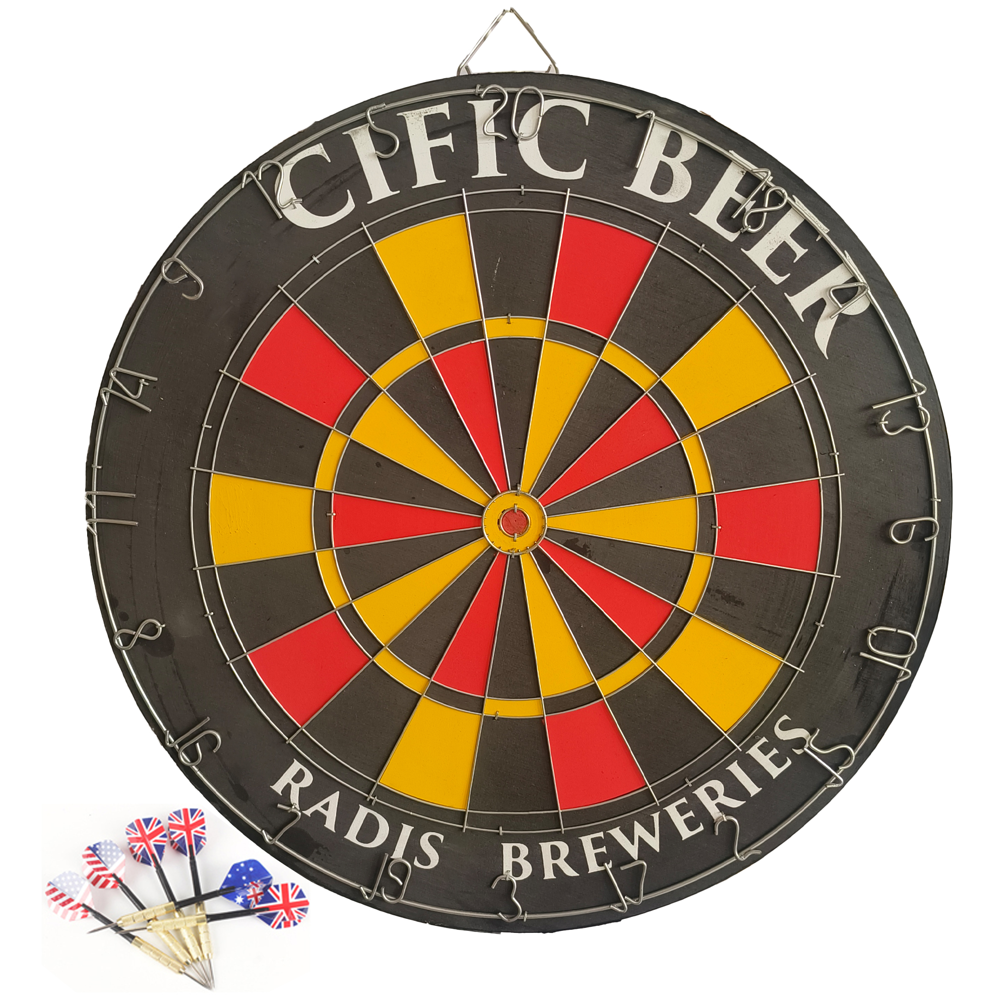 Dartboard Cork With 6 Darts 1