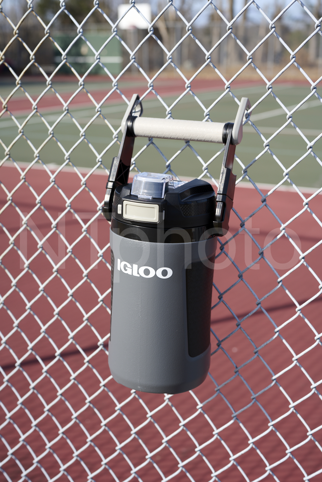 Igloo® Rival 1/2 Gal Jug 32