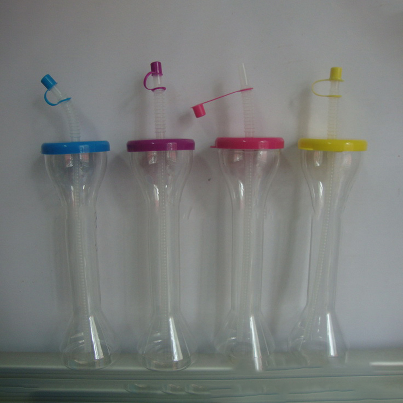 400ml Clear Yard Cup with Straw 2