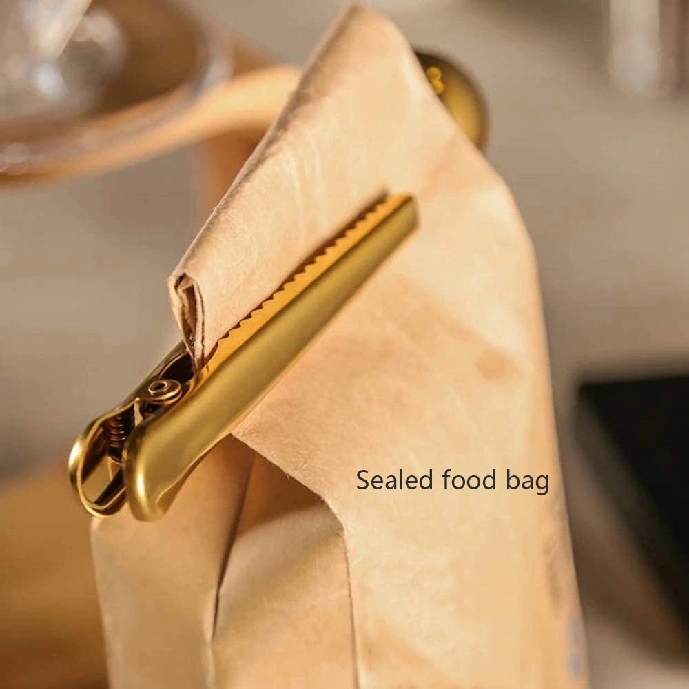 Coffee Scoop Clip 6